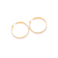 E-587 xuping moda Rhinestone 24K color oro diseño simple Pendientes de aro de mujer